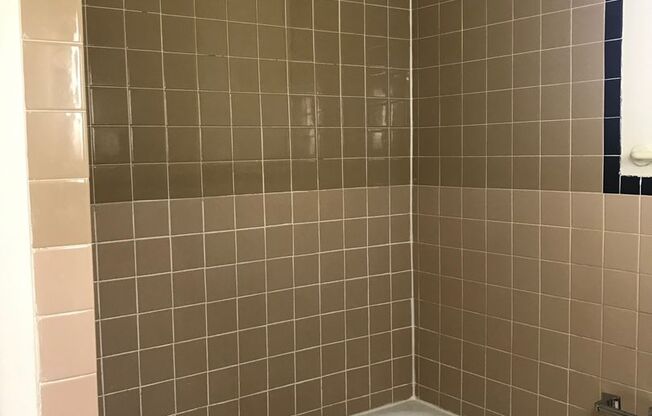 1 bed, 1 bath, 514 sqft, $1,045, Unit 307-04