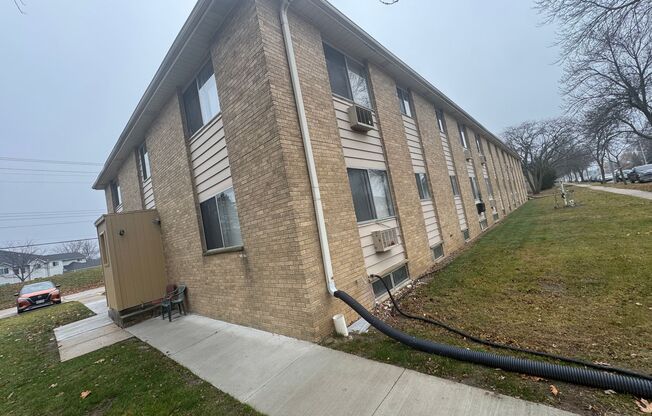 4100 S 51 ST