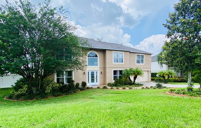 4/2.5 Clermont Home with fenced yard