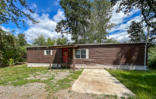 Single Level Home In Aumsville ~ 8798 Holmquist Rd SE