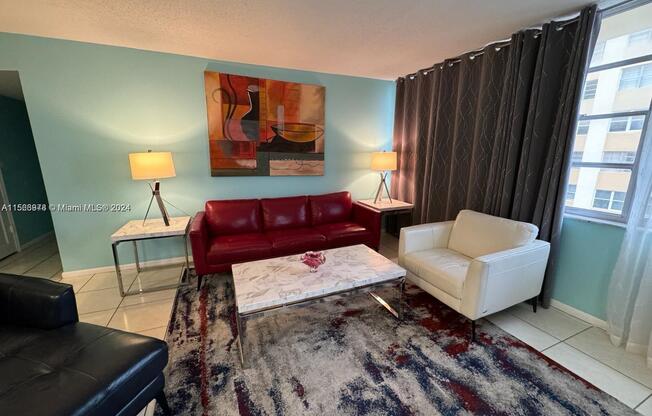 1817 S Ocean Dr