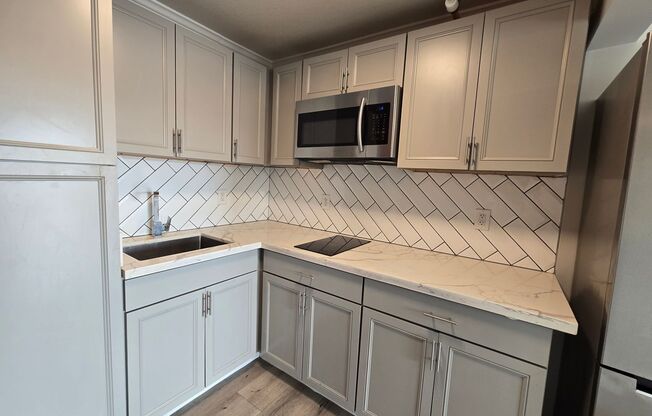 Studio, 1 bath, 388 sqft, $1,045, Unit #9