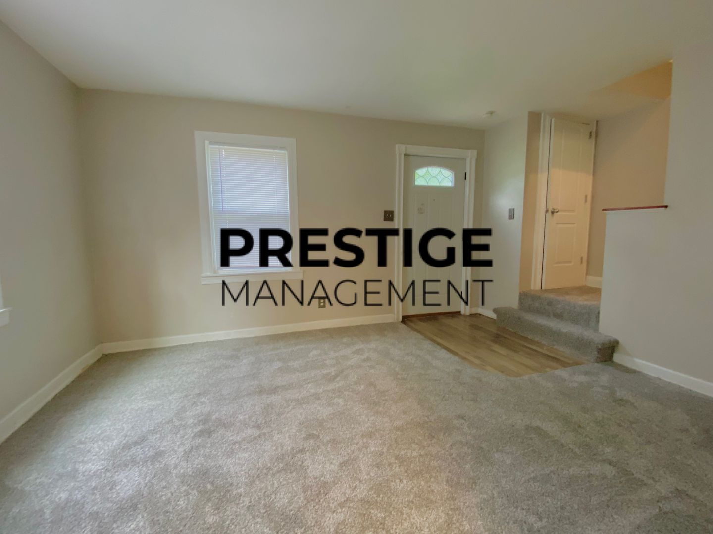 2 Bed 1 Bath Town House