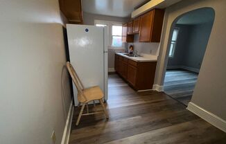 1 bed, 1 bath, $900, Unit 406B