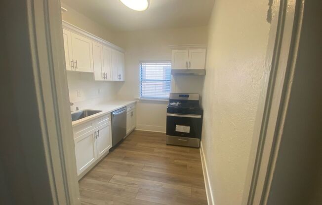 Studio, 1 bath, 400 sqft, $1,495, Unit 1516-30