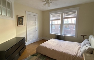 3 beds, 1 bath, 1,500 sqft, $3,600, Unit 5