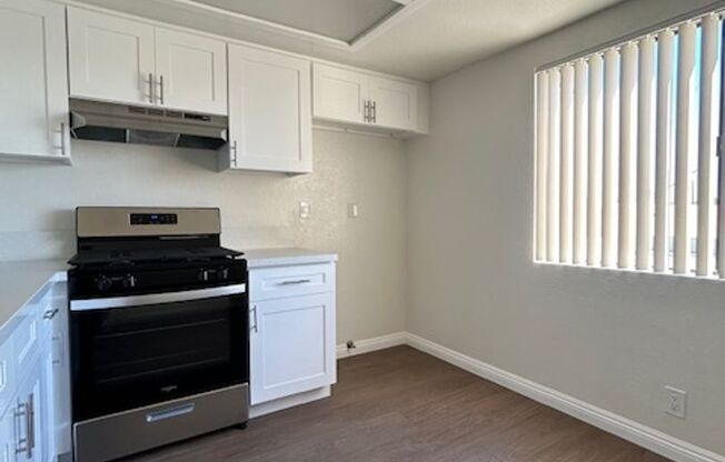 1 bed, 1 bath, $2,250, Unit 18