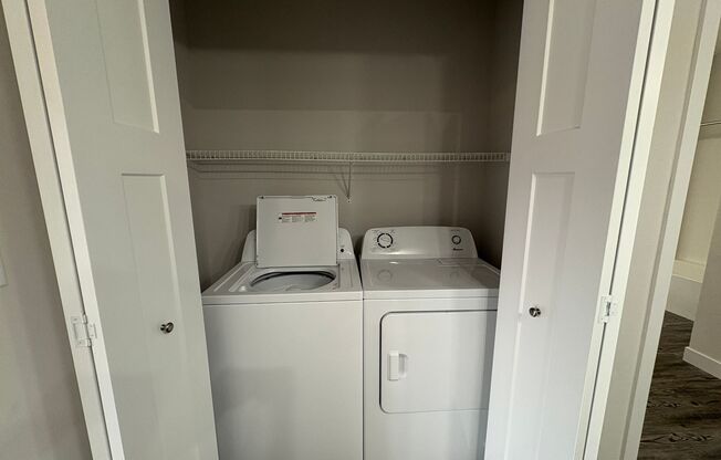 1 bed, 1 bath, 663 sqft, $1,485, Unit 4876-307