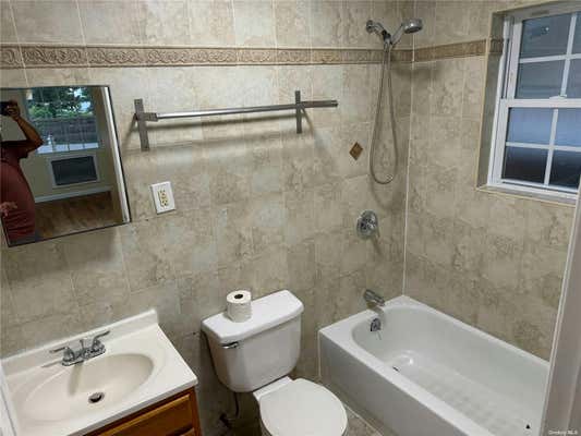 3 beds, 2 baths, 1,100 sqft, $3,450, Unit A