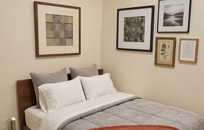 1 bed, 1 bath, 426 sqft, $1,721, Unit 2