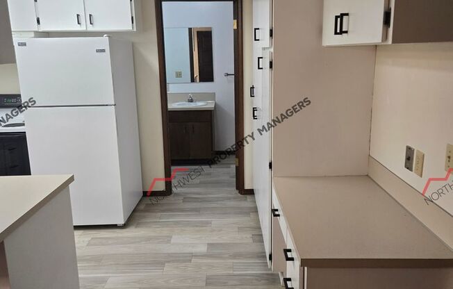 STATUS: AVAILABLE | T25 | $1695