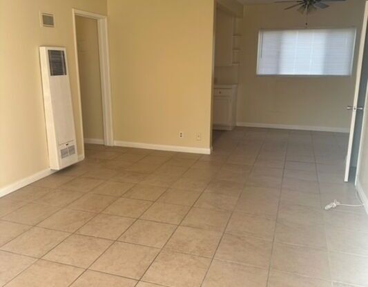 1 bed, 1 bath, 800 sqft, $1,700, Unit 1