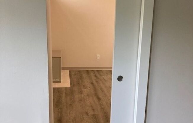 1 bed, 1 bath, 950 sqft, $2,550, Unit 103