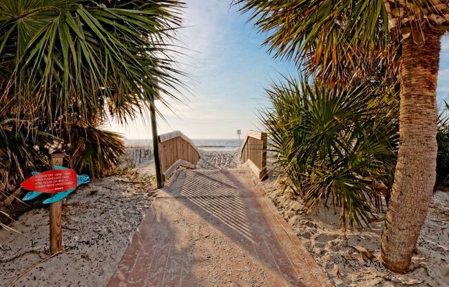 2 Bedroom, Hilton Head Resort, Close to the Beach- Available May 12!