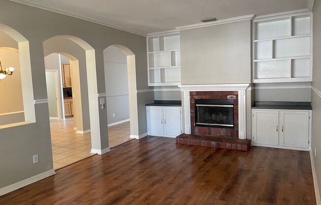 RIVERVIEW POOL HOME FOR RENT