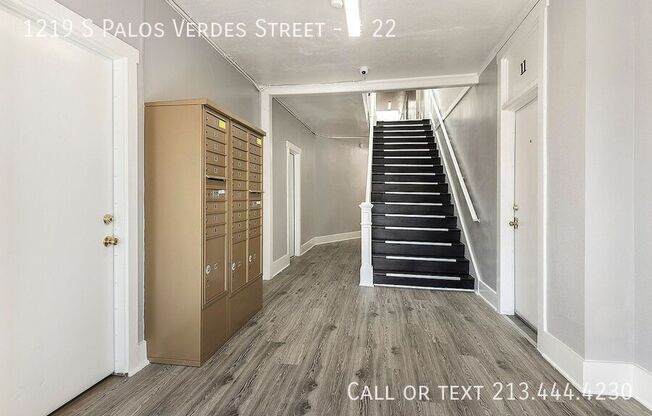 1219 S Palos Verdes Street