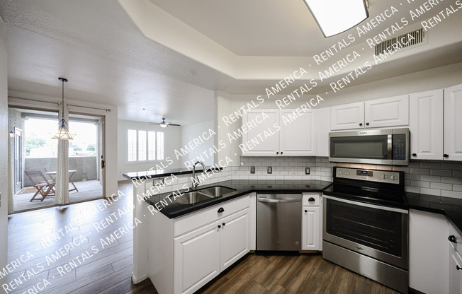 5303 N 7th St,