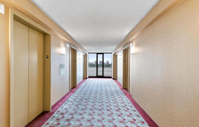 2 beds, 2 baths, 920 sqft, $4,100, Unit 6A