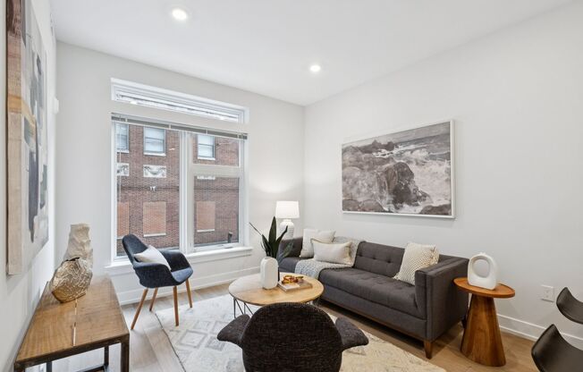 1 bed, 1 bath, 574 sqft, $1,525, Unit Unit 414