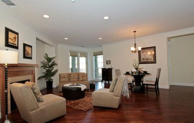 Condo in Willow Glen Place