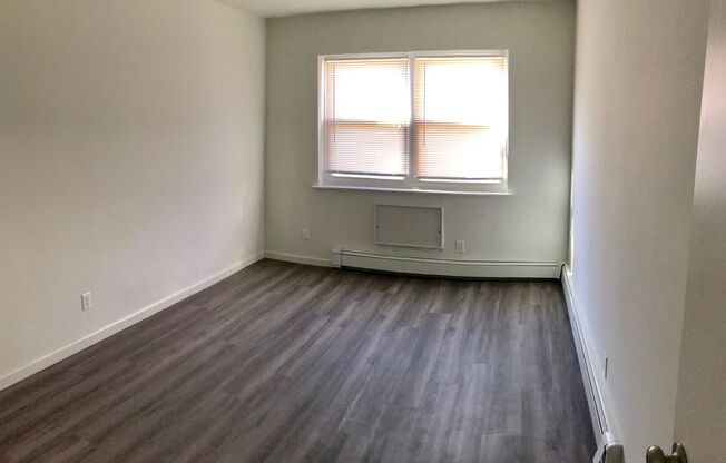 1 bed, 1 bath, 566 sqft, $2,123, Unit 214