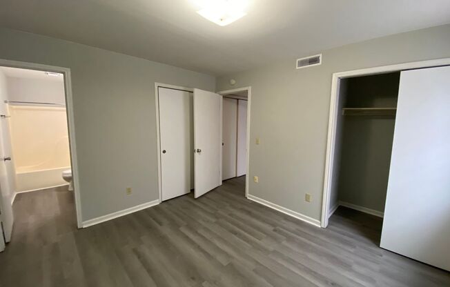 1 bed, 1 bath, 555 sqft, $650, Unit A2