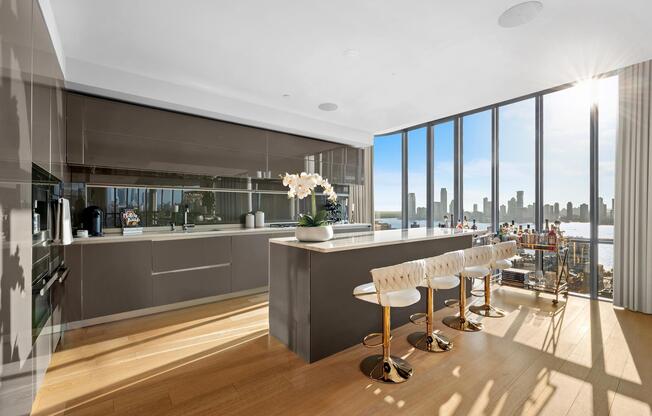 4 beds, 3.5 baths, 5,832 sqft, $150,000, Unit NPH