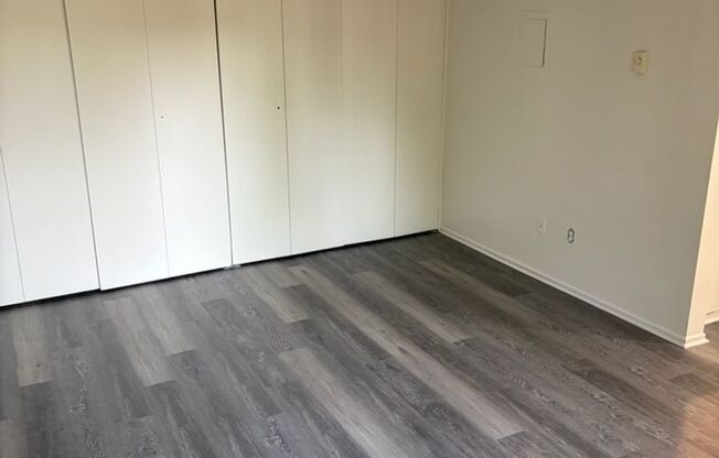 1 bed, 1 bath, 651 sqft, $2,125, Unit A006