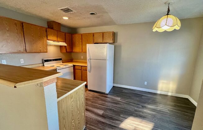 2 bedroom ready to immediate move-in