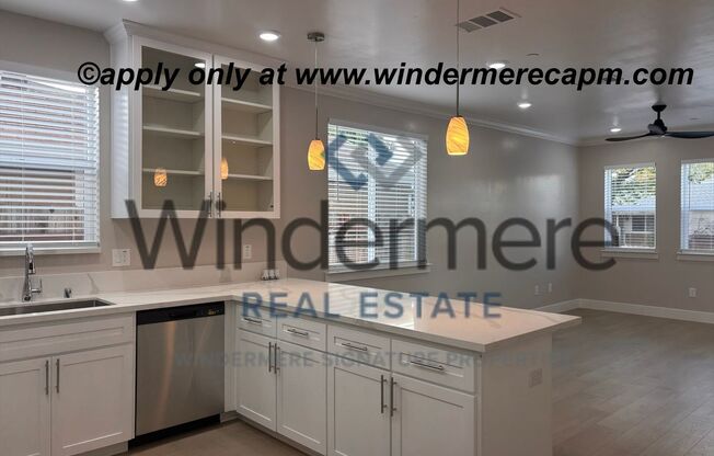 Brand New 3-Bedroom Home with gorgeous Modern Finishes!!