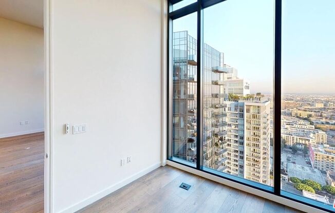 2 beds, 1.8 baths, 1,338 sqft, $5,554, Unit W3306