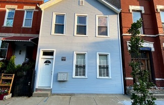 1751 W. Cullerton