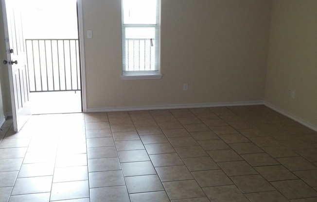 2 beds, 1 bath, 920 sqft, $900, Unit 1504