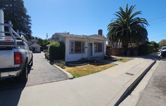 Cute standalone Bungalow in SLO!