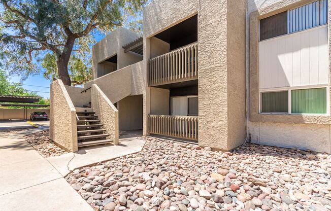 1 bed, 1 bath, 580 sqft, $1,150, Unit 223