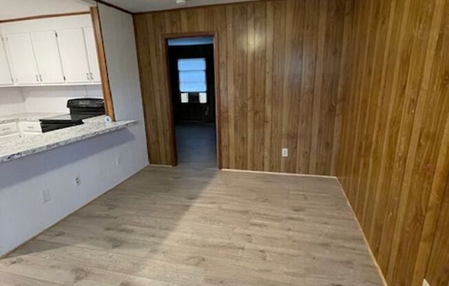 Newly renovated adorable 1 bedroom 1 bath apartment . Located in Dallas