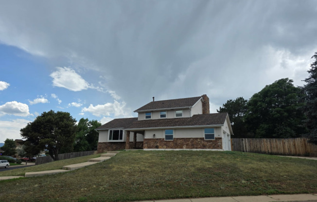 2455 STONERIDGE DR