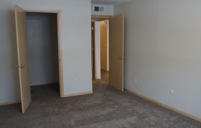 1 bed, 1 bath, 780 sqft, $1,374, Unit 222