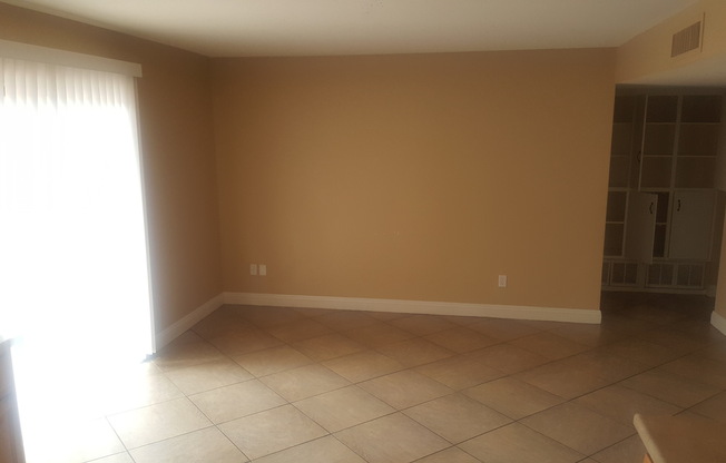 Nice 3 bedroom home ready for immediate move in.