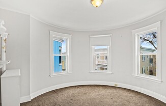 9 SUMNER SQ
