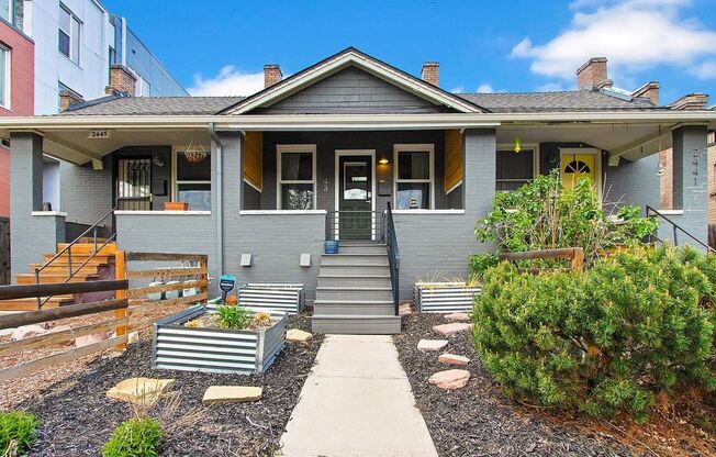 In the Heart of Highlands 2 Bedroom 1 Bath Row Home!