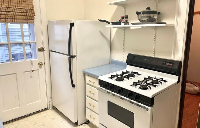 1 bed, 1 bath, $1,850, Unit #1
