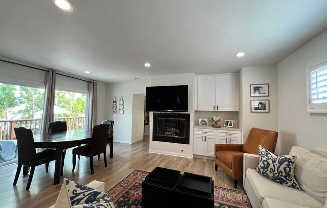3 Bdrm Manhattan Beach Home!