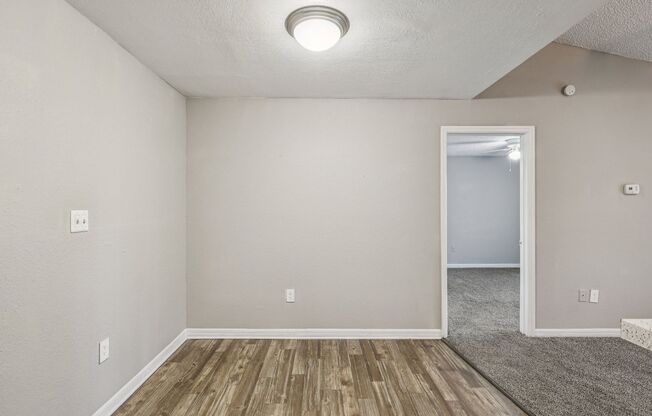 2 beds, 2 baths, 966 sqft, $1,499, Unit 07-303