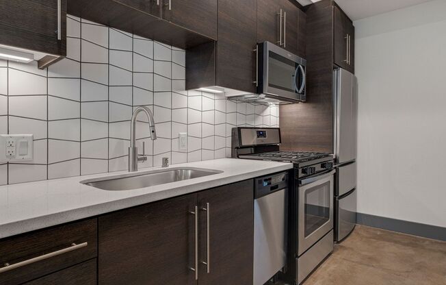 T Lofts Apts