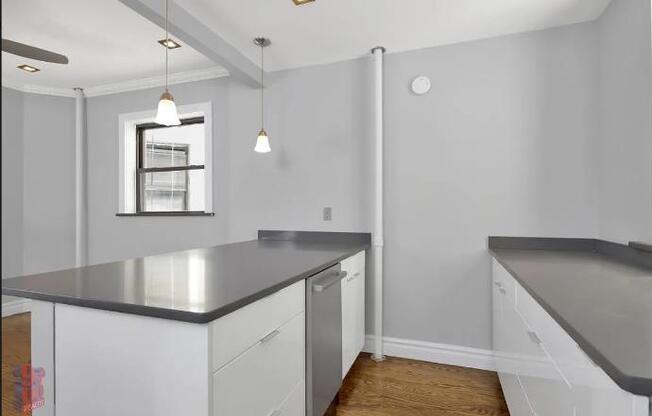 219 E 23rd Street