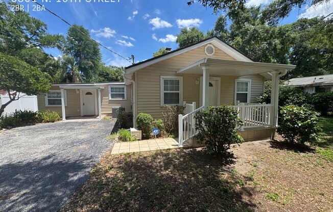 6801 N 10 ST