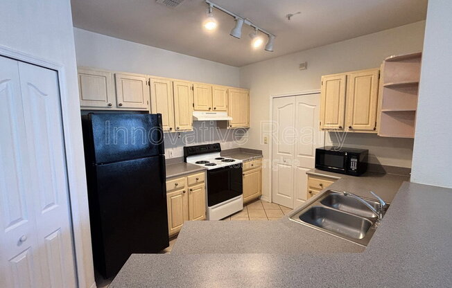 1150 Lake Shadow Circle #3206