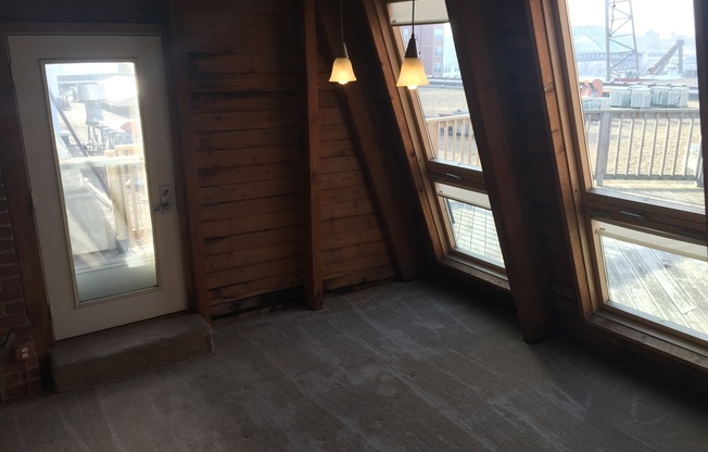 2 beds, 2 baths, 980 sqft, $1,999, Unit 1013