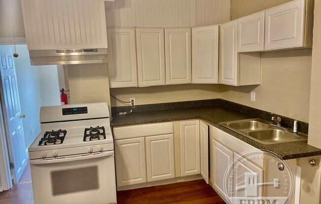 92-94 Fisher St